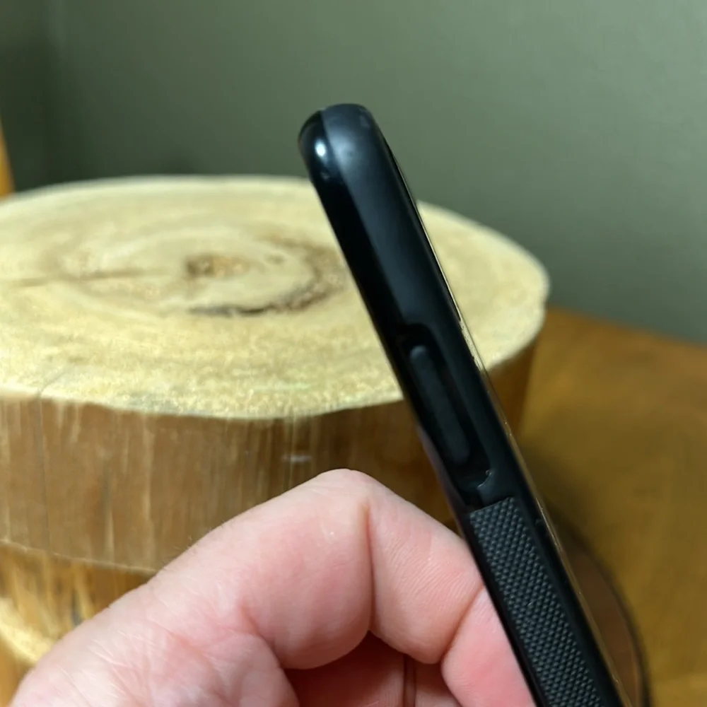 KEYWAY Bear Mountain - iPhone 11 Pro Max Case - Picture 7 of 10